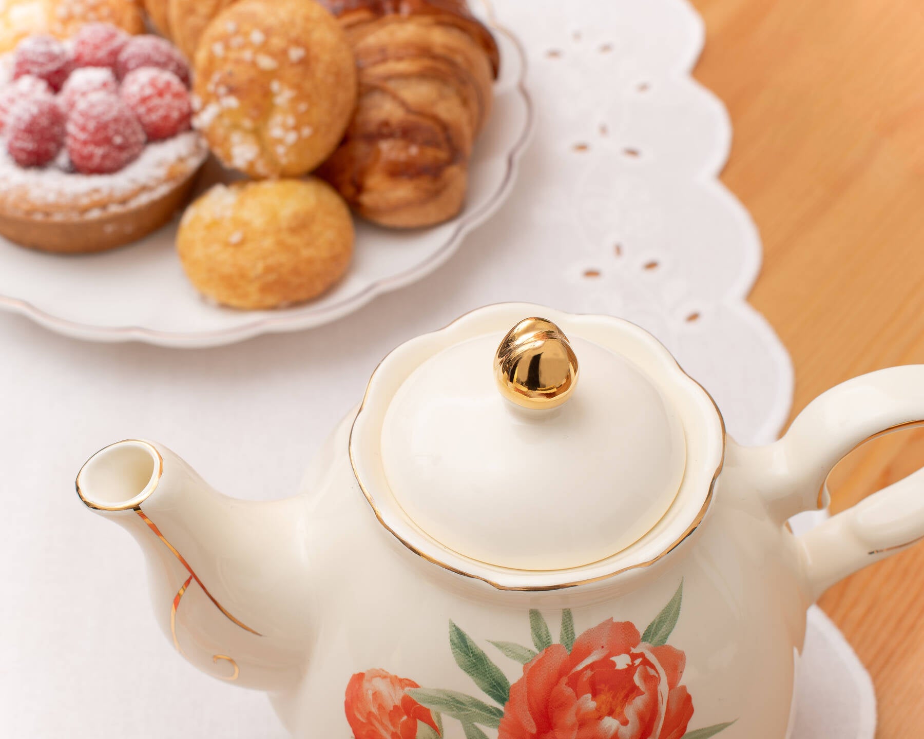 Peony Teaware Set